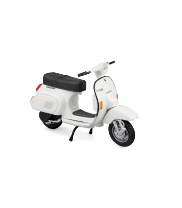 Vespa Maisto Scala 1:18 expo da 12 pz. assortite