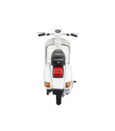 Vespa Maisto Scala 1:18 expo da 12 pz. assortite