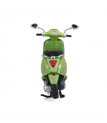 Vespa Maisto Scala 1:18 expo da 12 pz. assortite
