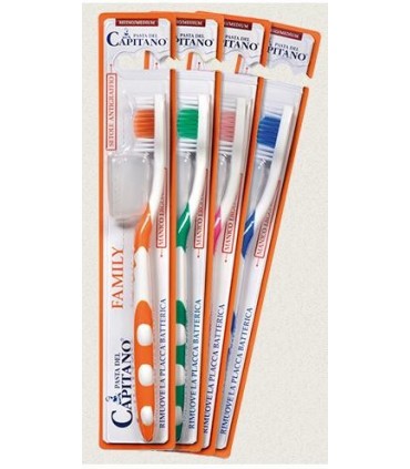 Spazzolino Pasta del Capitano 
