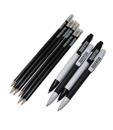 Kit FC Juventus con 30 Matite con Gommino e 16 Penne in plastica