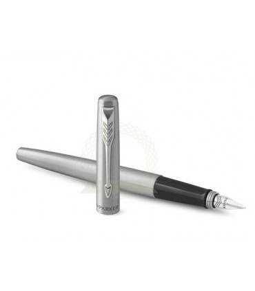 Penna PARKER stilografica MOD. Jotter IN ACCIAIO CON FUSTO COLORE ARGENTO coNFEZIONATA IN ELEGANTE ASTUCCIO