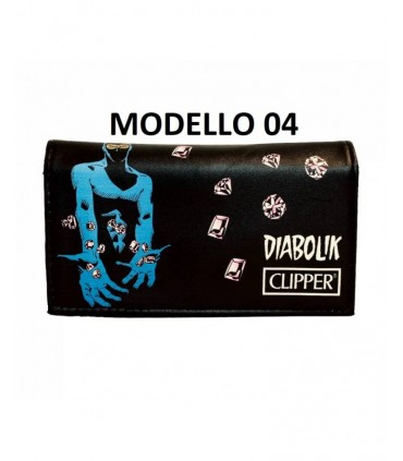 Bustina Porta Tabacco DIABOLIK 2 in ecopelle con chiusura calamitata expo da 10 pz. FIGURE assortite